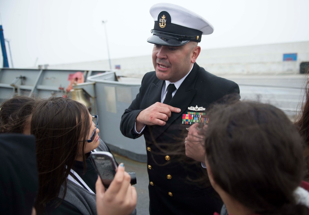 USS Elrod visits Morocco