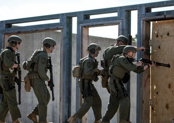 Marines breach entryways, maintain response readiness