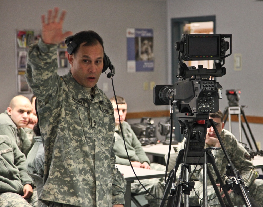 55th Signal Company AMVID visit