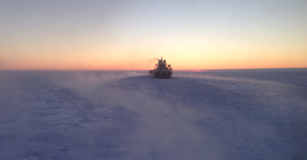 Cutter Katmai Bay assists motor vessel Calumet