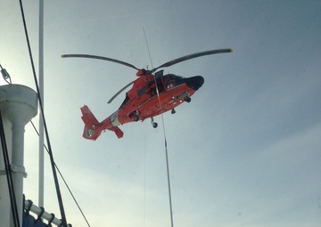 Air Station Traverse City hoist training with Cutter Katmai Bay