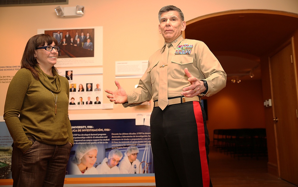 El Paso Native, Major General Juan G. Ayala Visits UTEP for 2014 MAES Leadership Academy