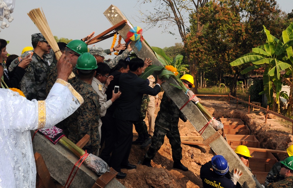 Cobra Gold 14 joint effort supports Thailand’s educational progress