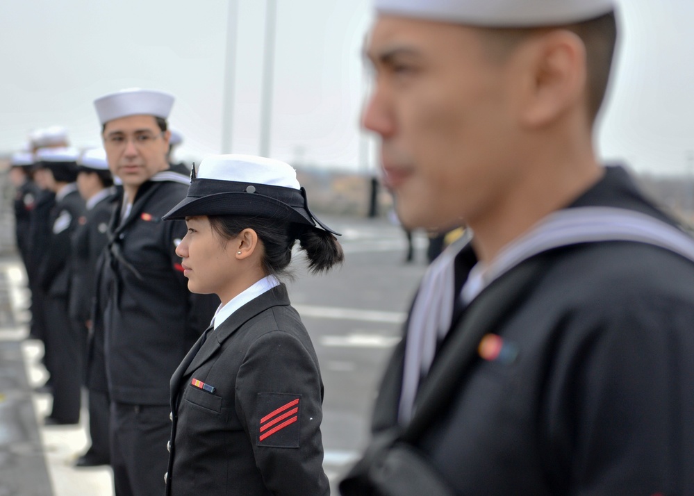 USS Gunston Hall activity