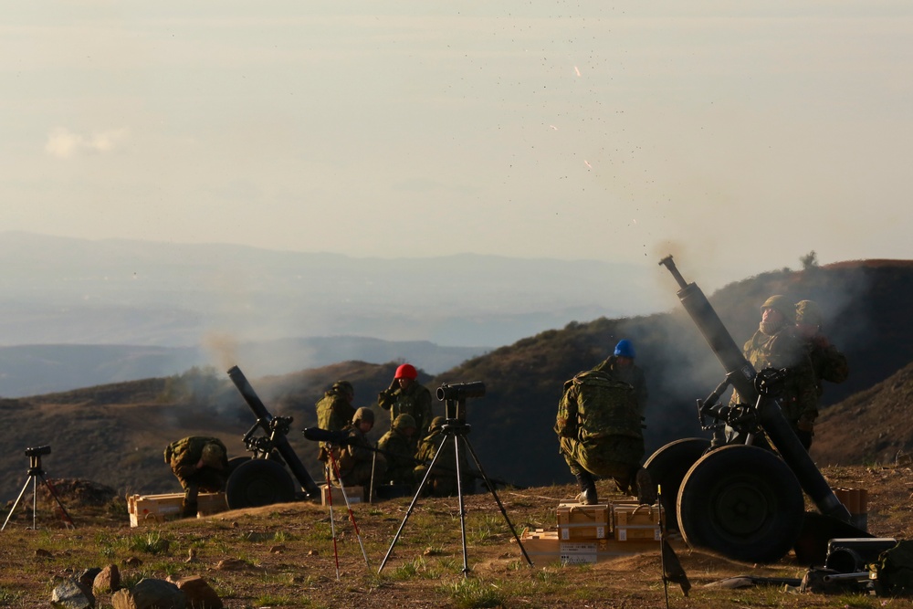 Marines, JGSDF fire 120mm mortars during Iron Fist