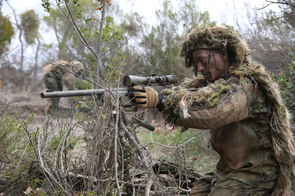 Division Schools, JGSDF begin stalking exercises