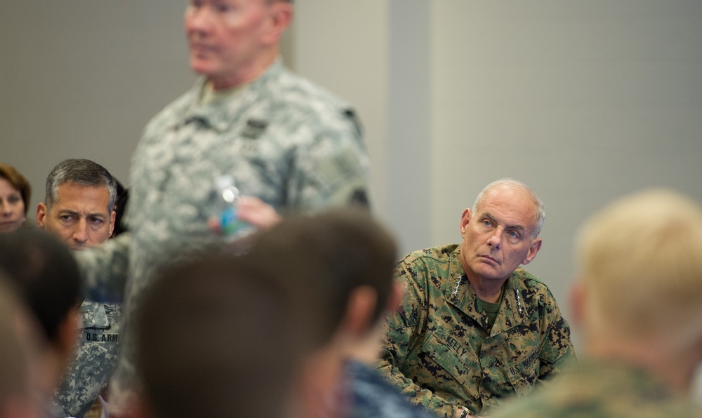 CJCS visits US Southern Command