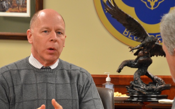 USARC CXO visits 88th RSC