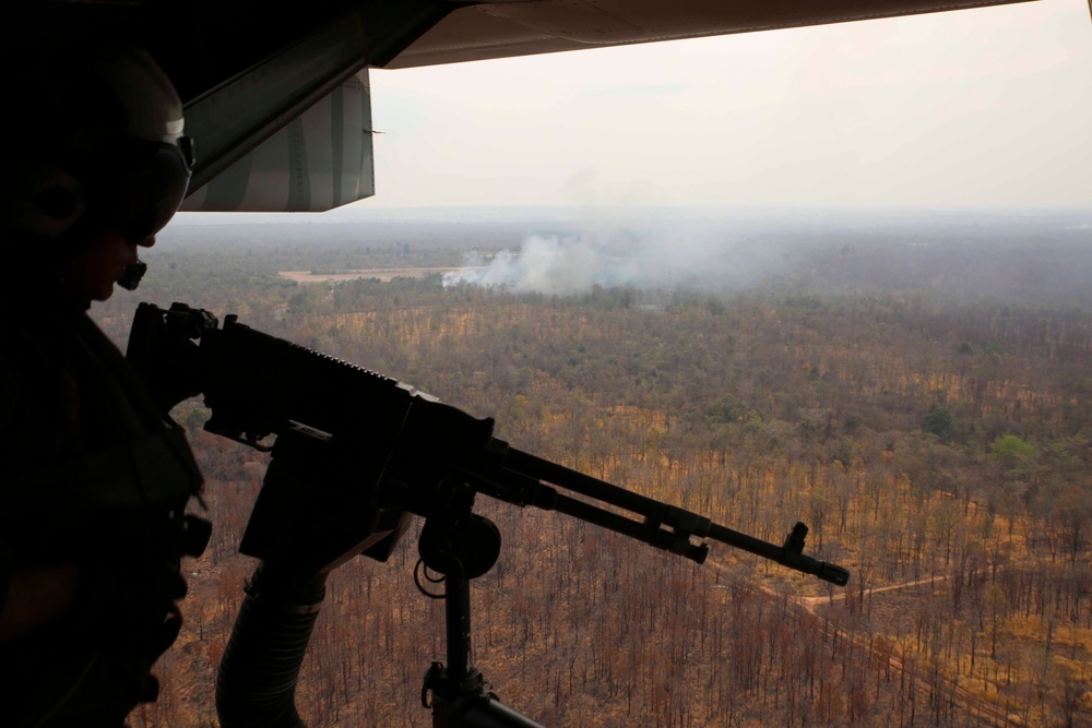 MV-22 crew chief rehearses live-fire