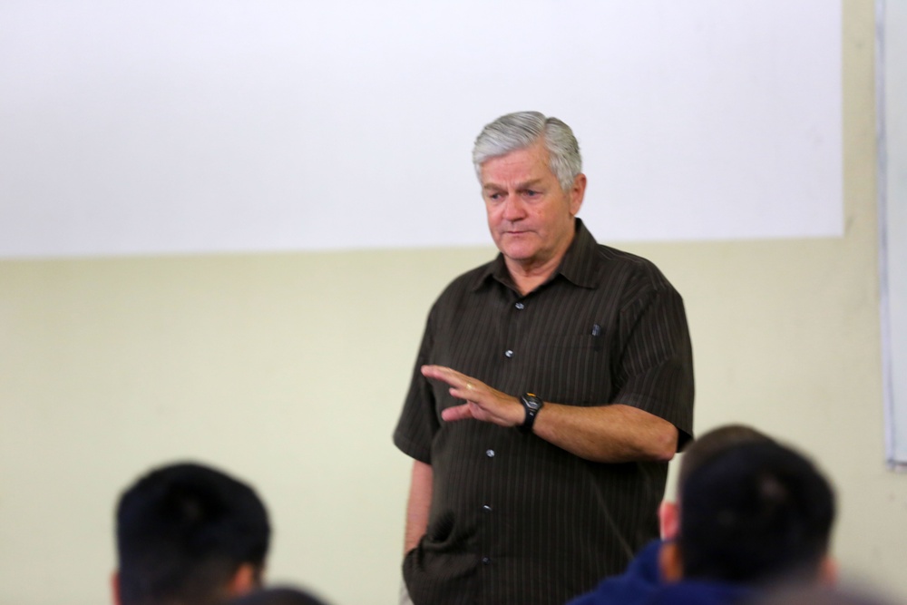 1st Marine Division Sailors hear from Retired master chief petty officer of the Navy