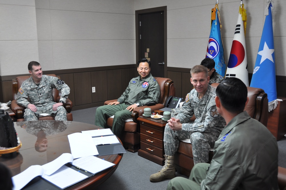 Yongsan, K-16 sign sporting agreement with ROK