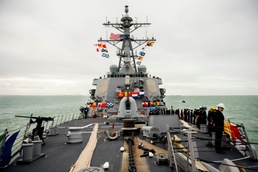 USS Donald Cook arrives in Rota