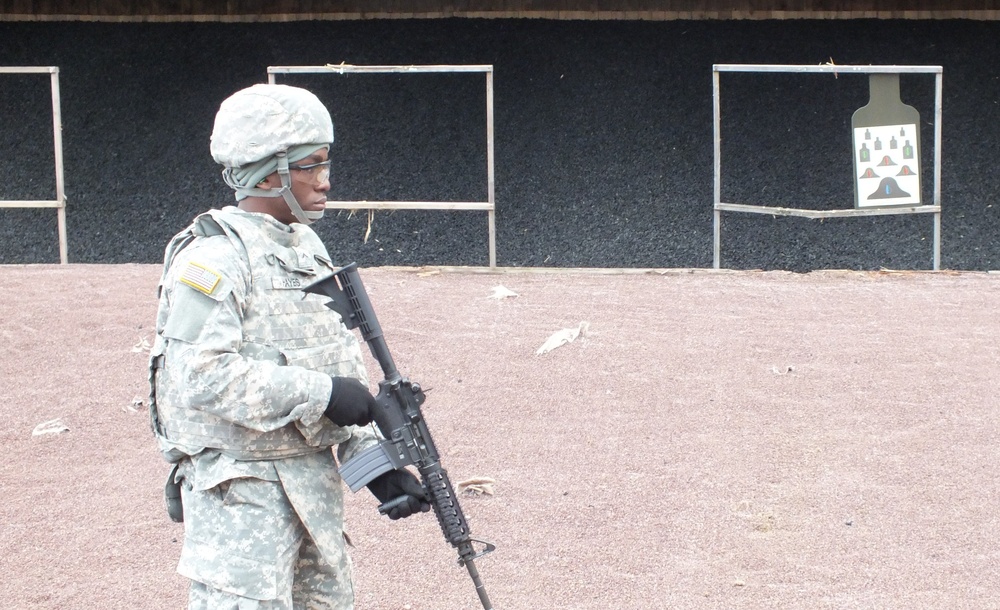 12th CAB soldiers hone their warfighting skills on the shooting range