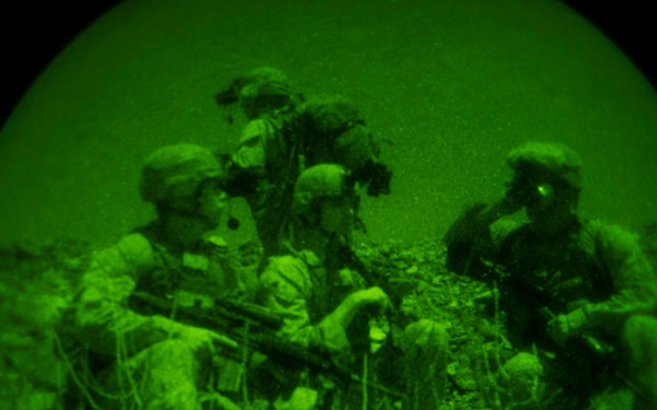 U.S. Marines conduct platoon assault exercise in Djibouti
