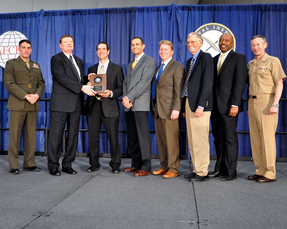 ISI teams receive Navy information technology awards