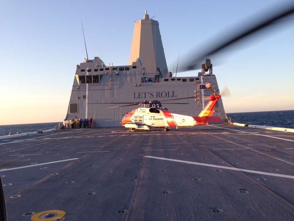 Coast Guard, Navy conduct joint training in Gulf of Mexico