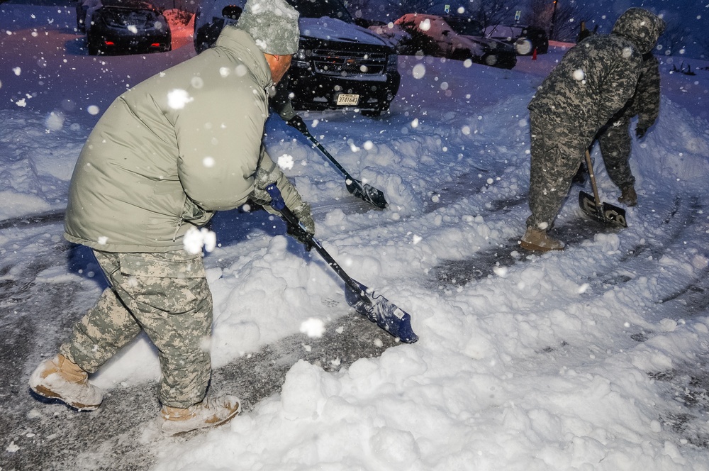 Winter storm response 2014