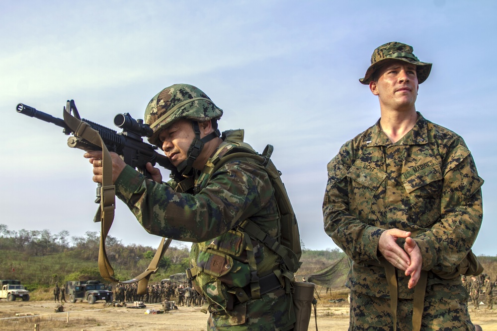 Thai, U.S. Marines BZO during Cobra Gold 2014