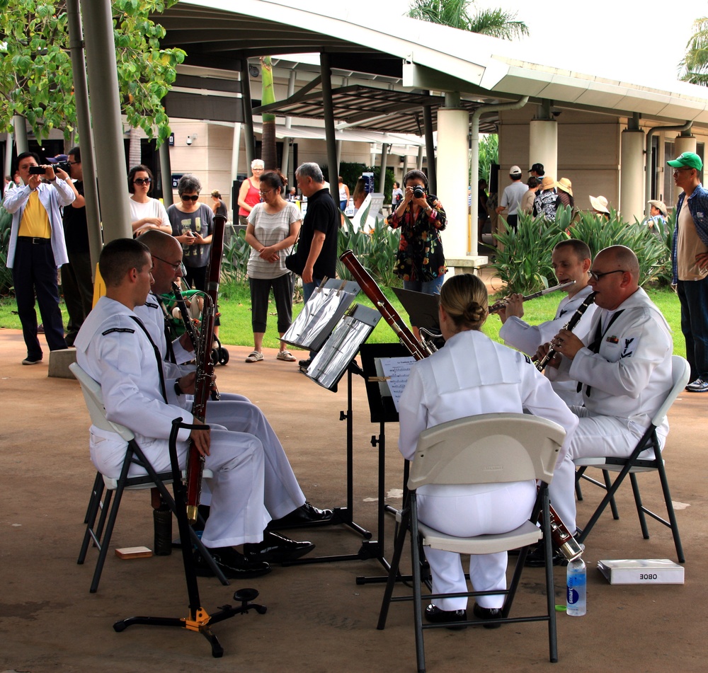 Pacific Fleet Band at the Arizona Visitor's Center