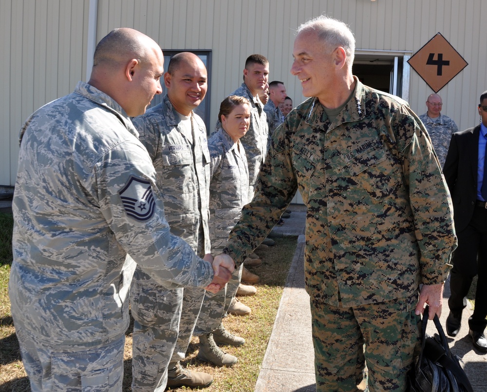 Joint Task Force-Bravo welcomes USSOUTHCOM commander