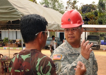 Washington Guard soldier helps bridge the culture, language gap during Cobra Gold 14