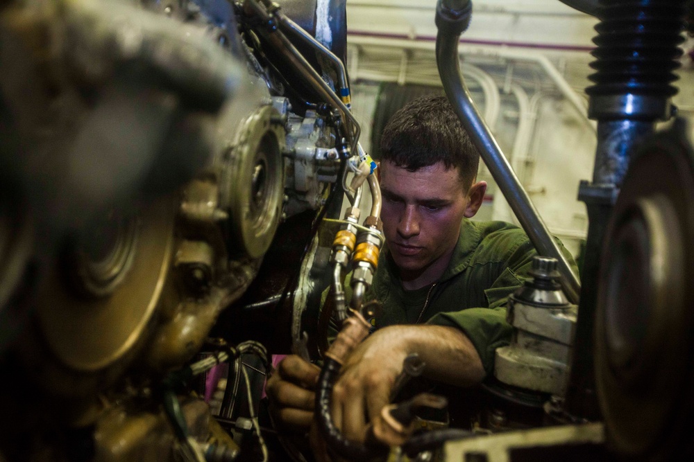 VMM-263 Marines conduct scheduled maintenance aboard the USS Bataan