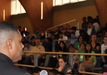 U.S. Navy and Houston CSTEM host underwater-robotics competition