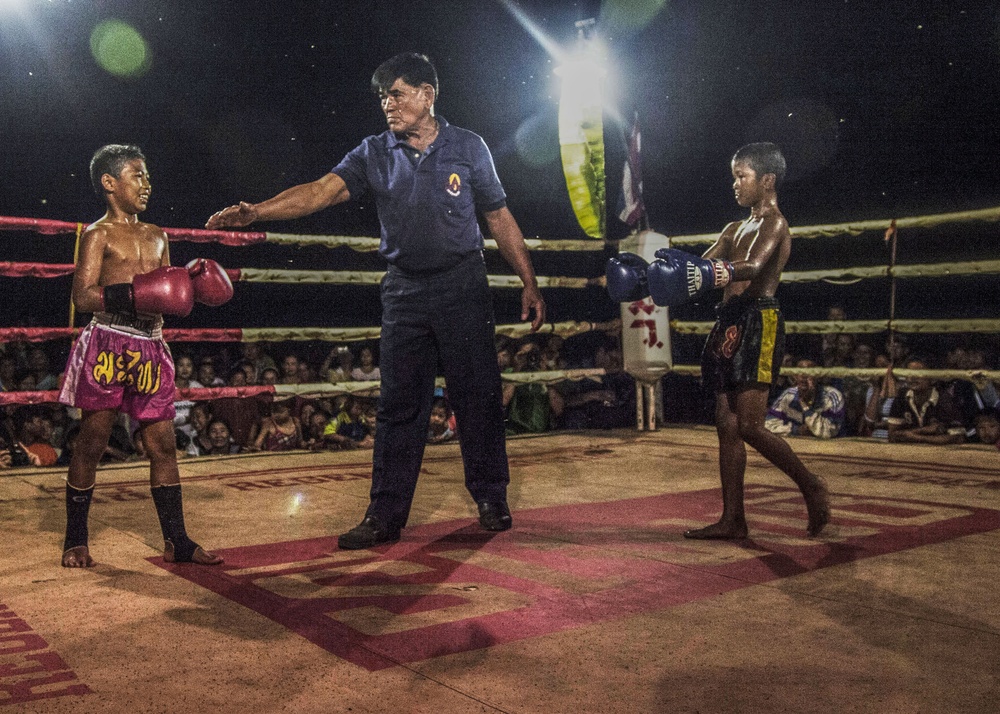 Muay Thai fighters hold exhibition matches for service members during CG 14