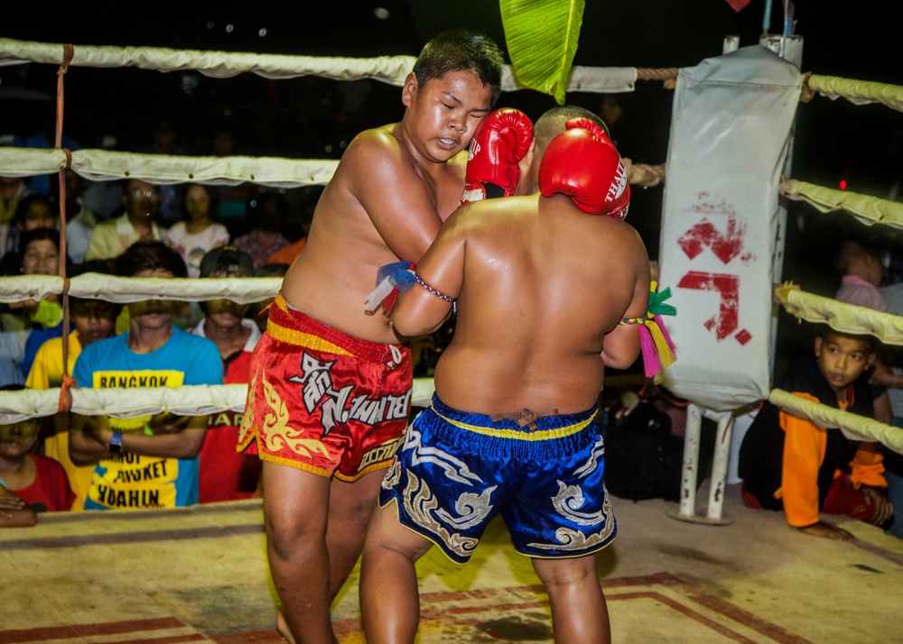 Muay Thai fighters hold exhibition matches for service members during CG 14