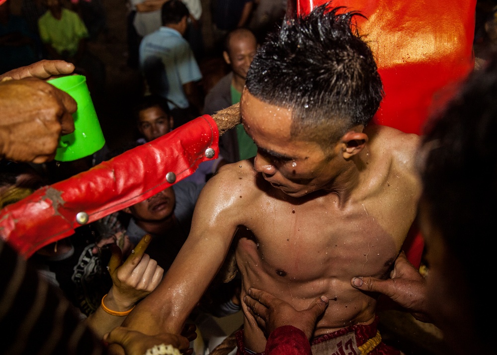 Muay Thai fighters hold exhibition matches for service members during CG 14