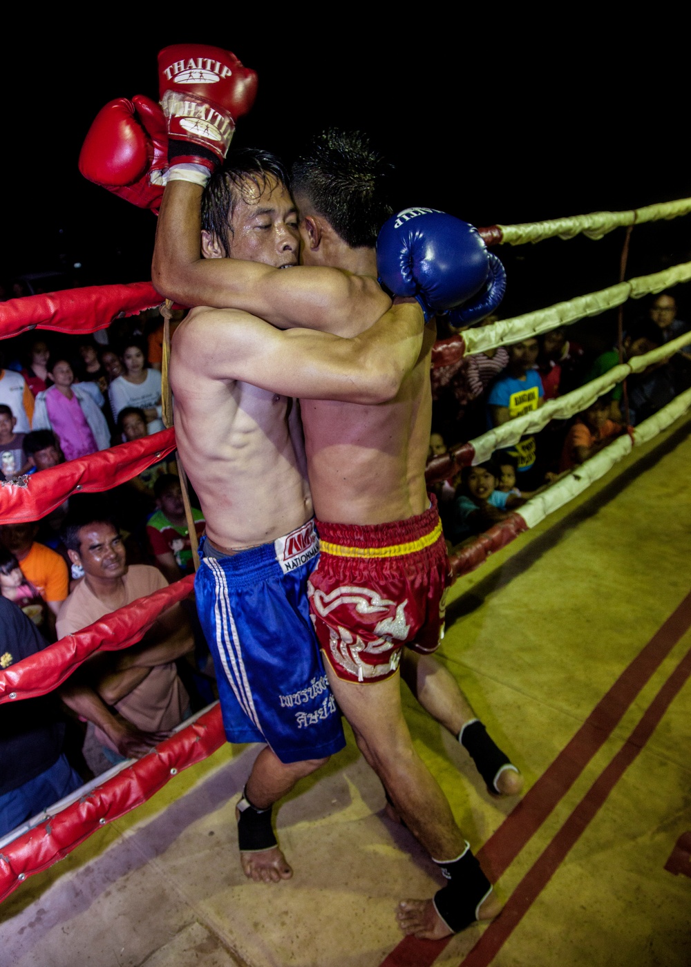 Muay Thai fighters hold exhibition matches for service members during CG 14