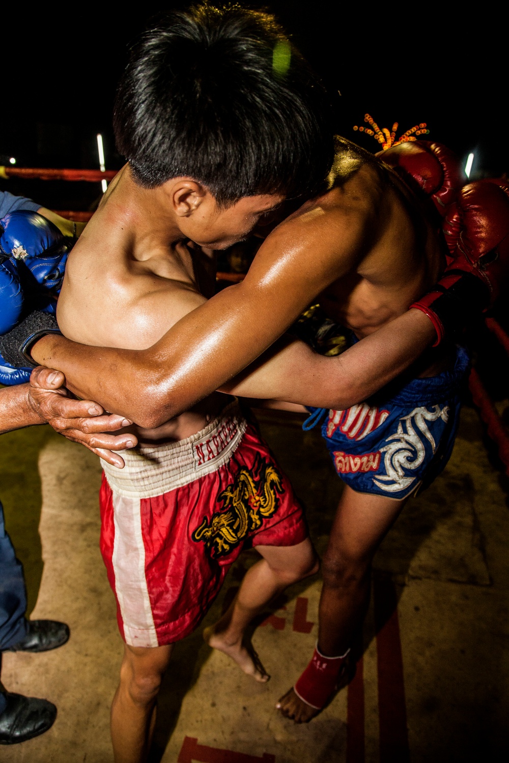 Muay Thai fighters hold exhibition matches for service members during CG 14