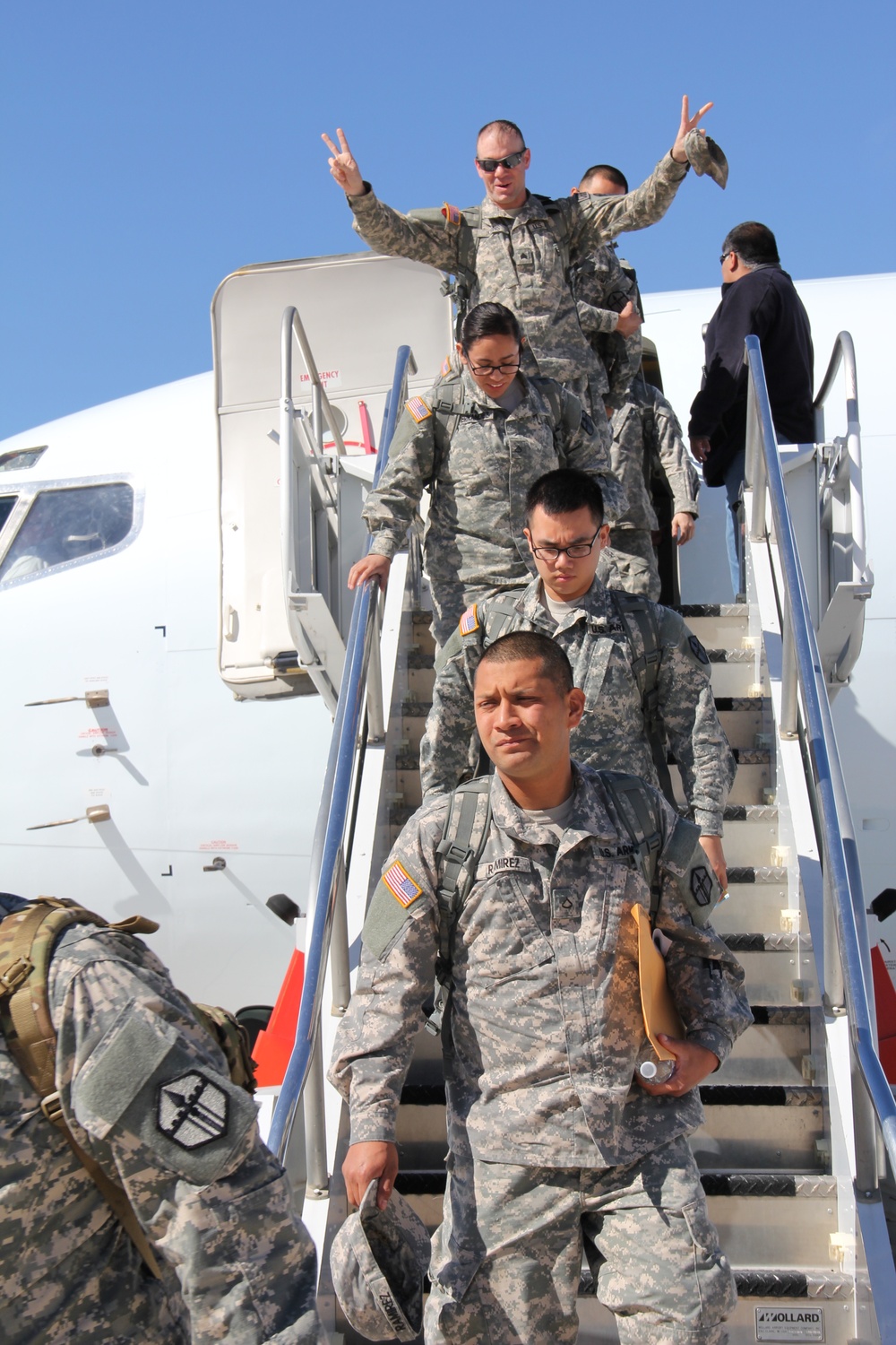 Engineers arrive at Fort Bliss for deployment training