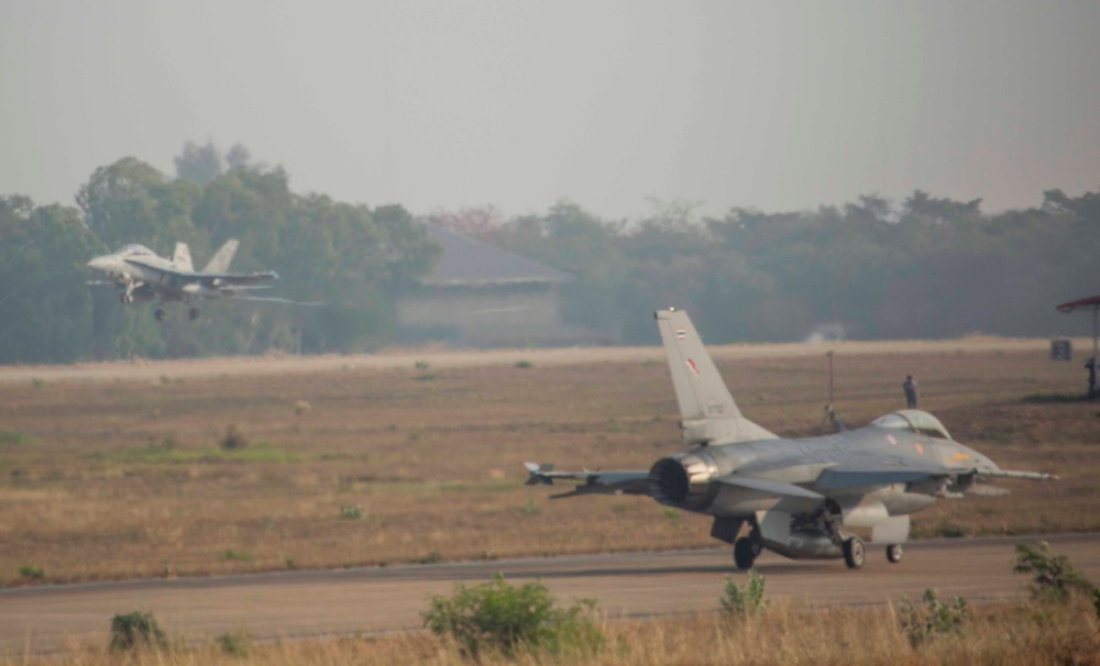 U.S. Marines, Royal Thai Air Force fly together