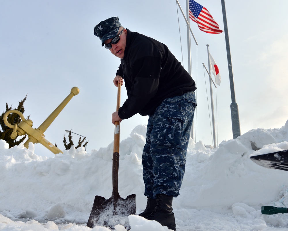 Naval Air Facility Misawa undertakes snow removal