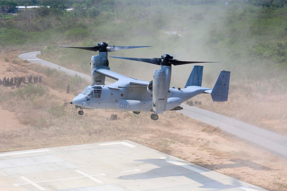 Osprey supports multinational Marine fast-rope drills