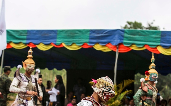 Wat Kung Song school dedication