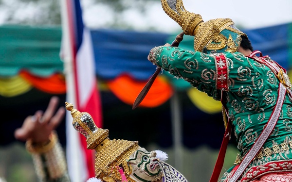 Wat Kung Song school dedication