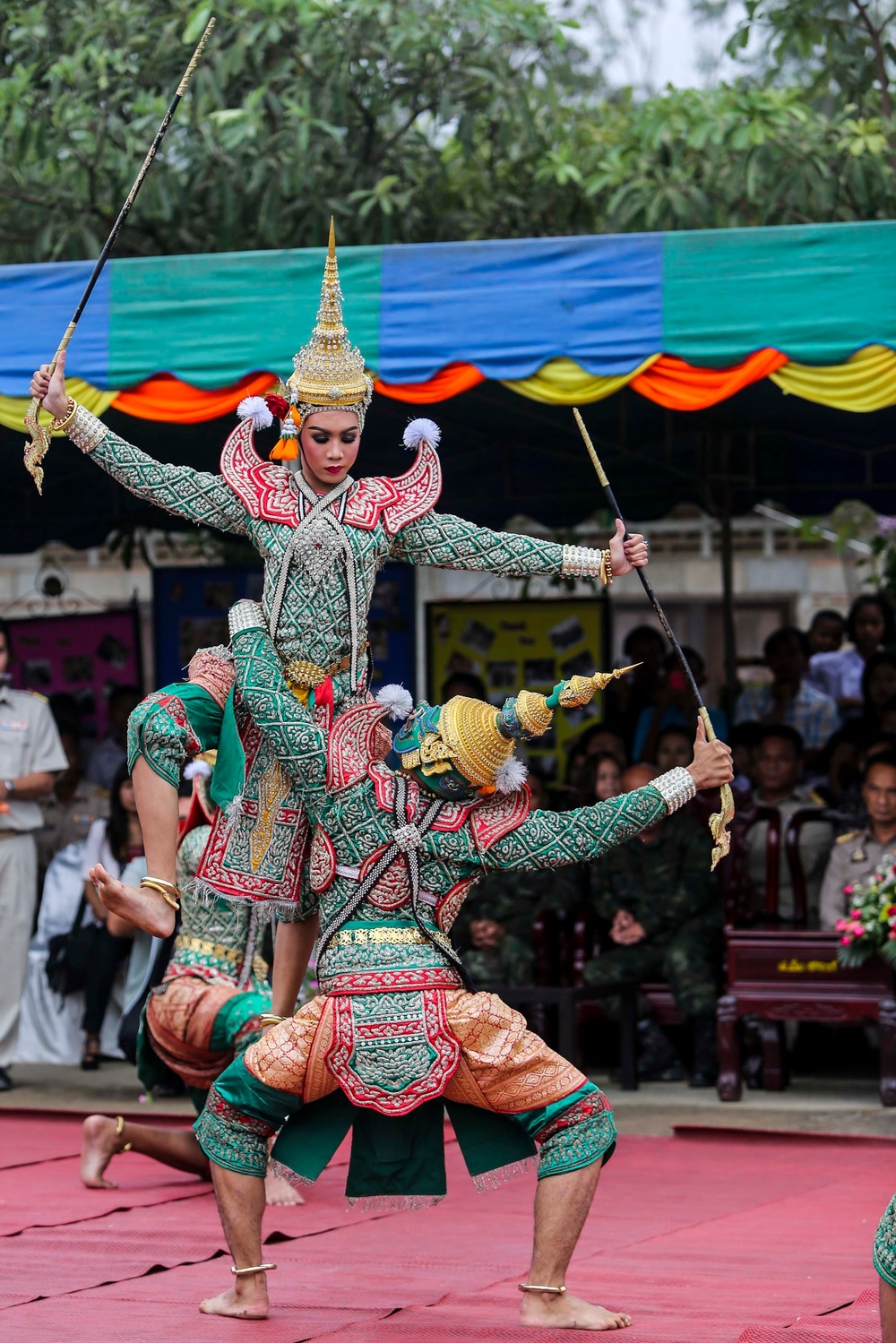 Wat Kung Song school dedication