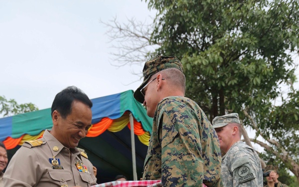 Wat Kung Song school dedication