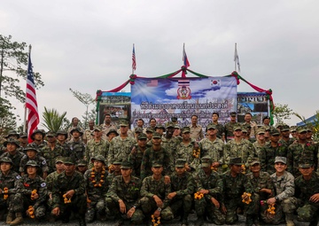Wat Kung Song school dedication