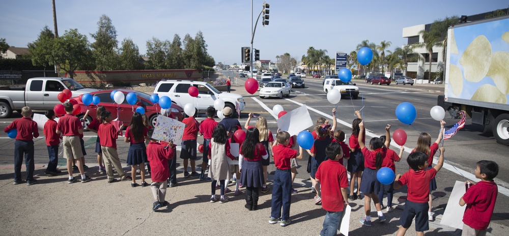 Mira Mesa Christian School shows support for troops