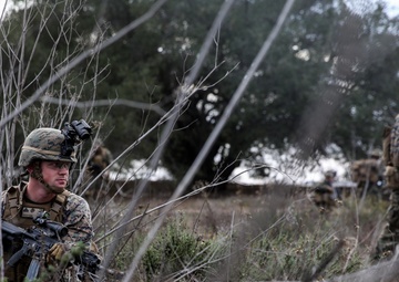 Marines conduct nighttime urban terrain raid