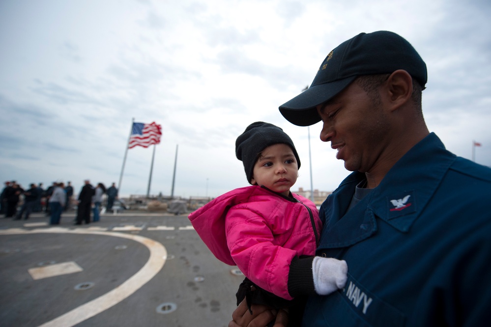 USS Arleigh Burke operations