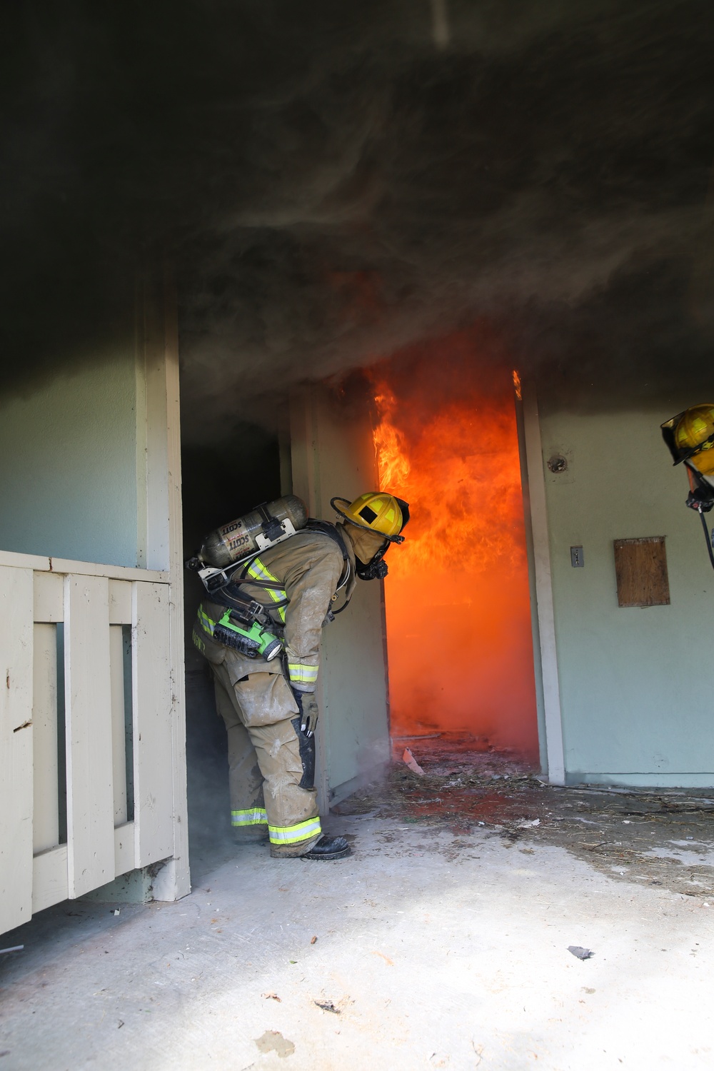 Burn, baby, burn: Fire fighters train in Pine Grove