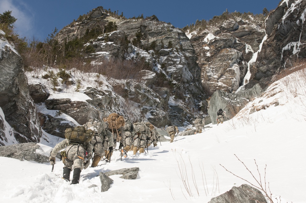 DVIDS - Images - Army Mountain Warfare School [Image 4 of 19]