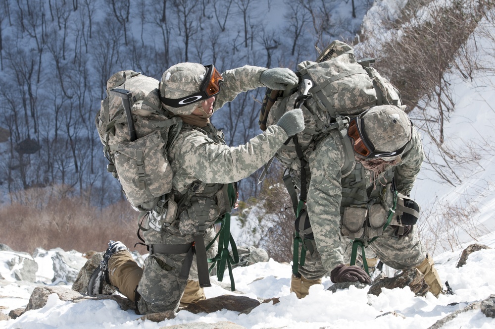 DVIDS - Images - Army Mountain Warfare School [Image 18 of 19]