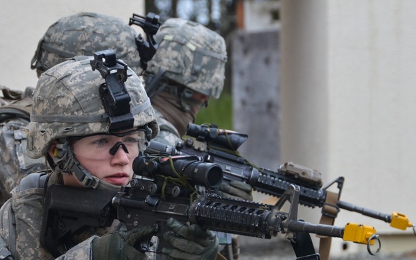 Gig Harbor leaders on hand for intel training