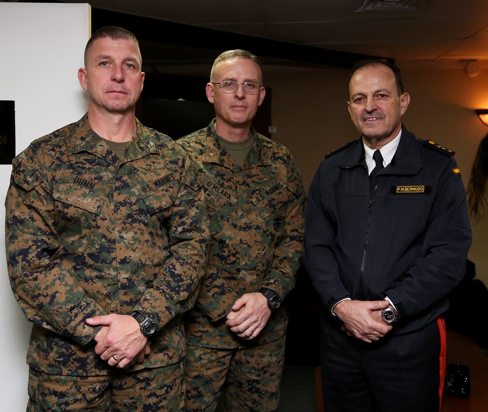 Bataan, 22nd MEU host U.S. Ambassador to Spain and Spanish military leadership