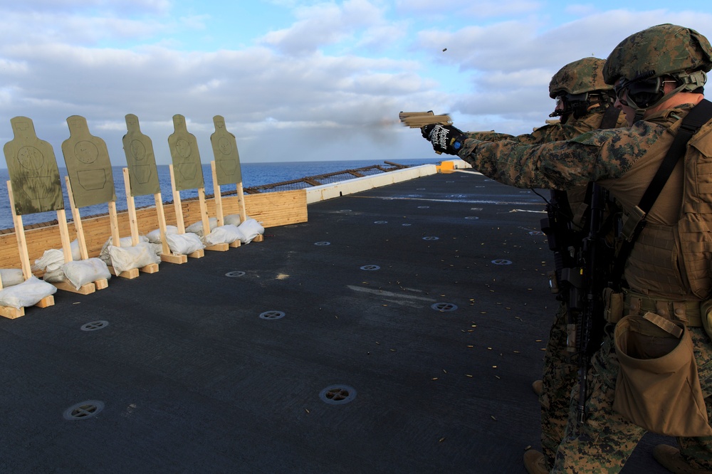 22nd MEU Marines shoot from Mesa Verde flight deck